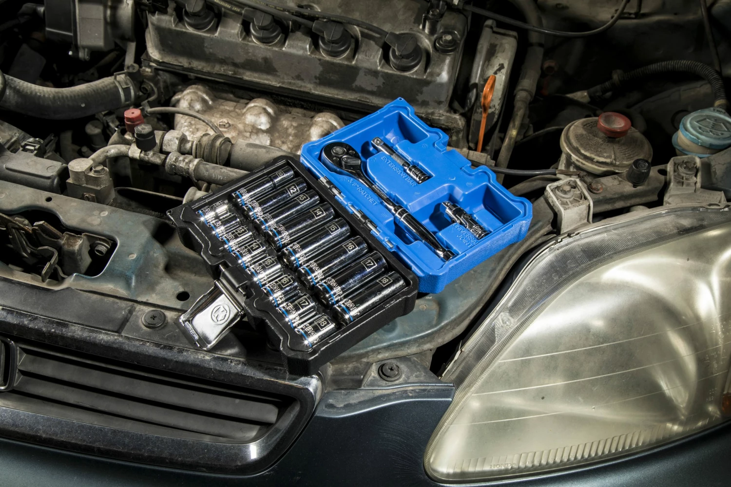 Kobalt Mechanics Tool Sets 19-Piece Metric Polished Chrome Mechanics Tool Set (3/8-in) 7 Kobalt Mechanics Tool Sets 19-Piece Metric Polished Chrome Mechanics Tool Set (3/8-in) - Image 7