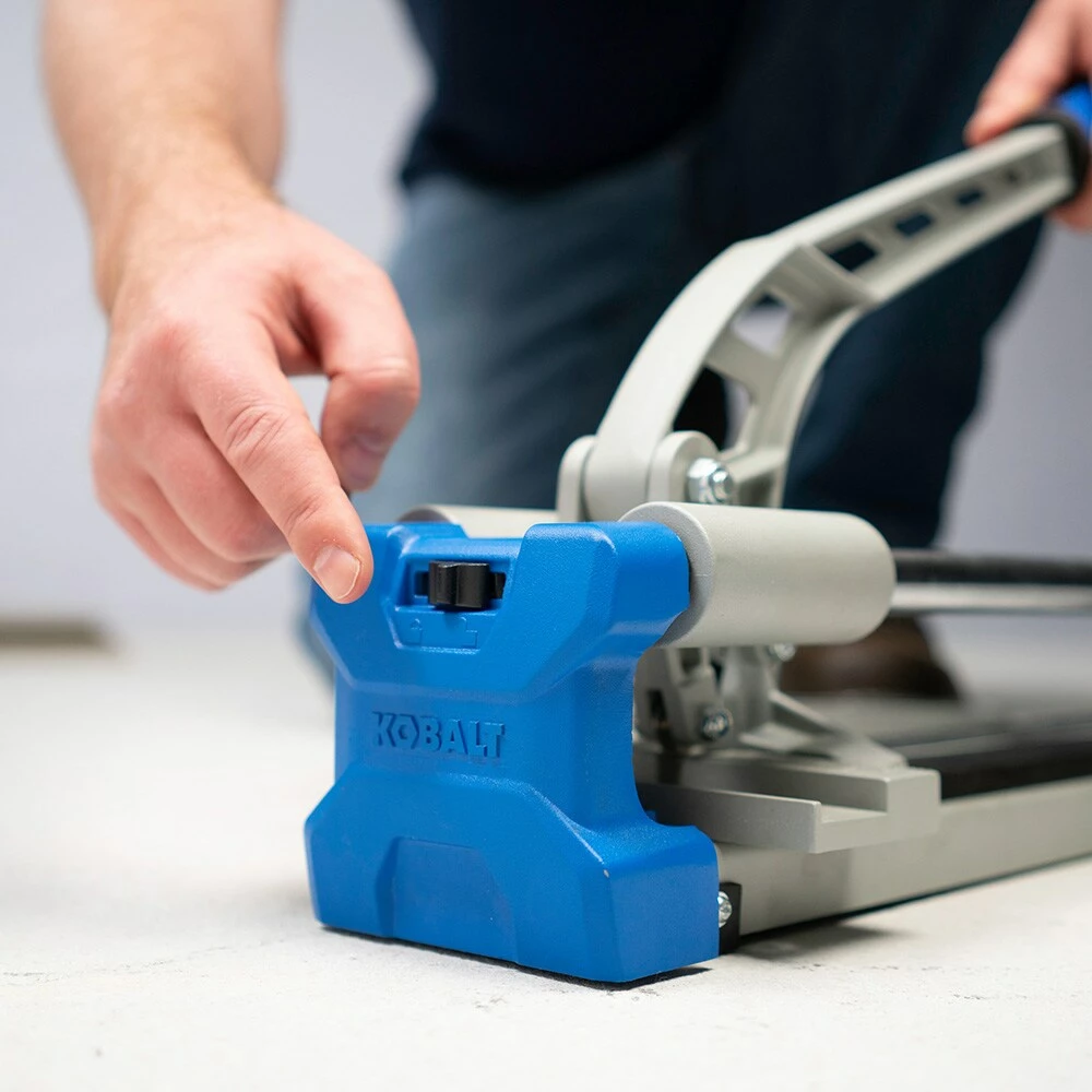 Kobalt Tile Cutters 30-in Tile Cutter Kit 5 Kobalt Tile Cutters 30-in Tile Cutter Kit - Image 5