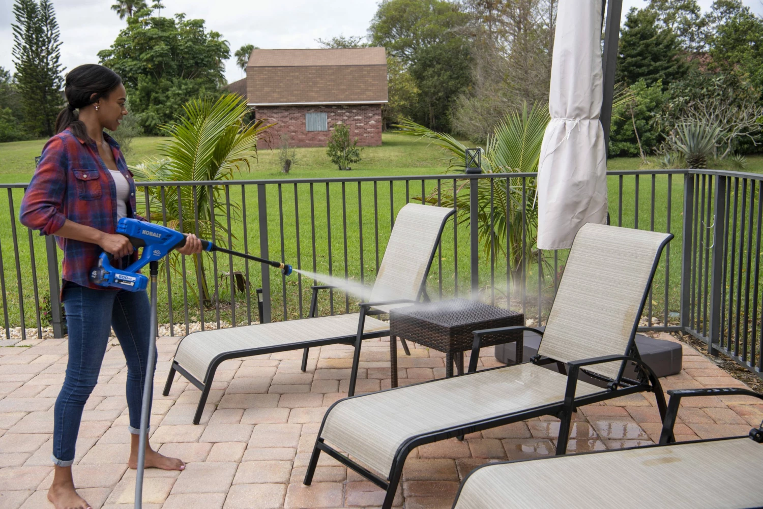 Kobalt Electric Pressure Washers 600-PSI 0.8-GPM Cold Water Electric Pressure Washer 15 Kobalt Electric Pressure Washers 600-PSI 0.8-GPM Cold Water Electric Pressure Washer - Image 15