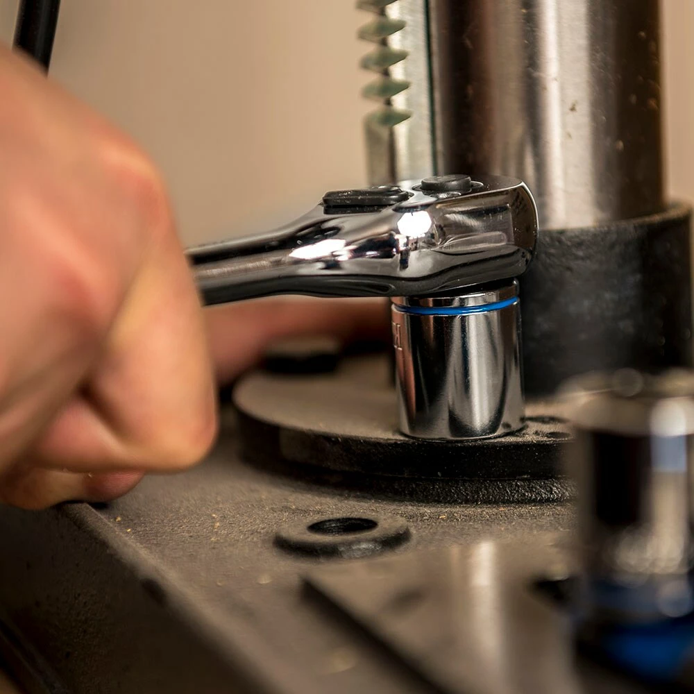 Kobalt Mechanics Tool Sets 20-Piece Standard (SAE) and Metric Combination Polished Chrome Mechanics Tool Set (1/4-in) 6 Kobalt Mechanics Tool Sets 20-Piece Standard (SAE) and Metric Combination Polished Chrome Mechanics Tool Set (1/4-in) - Image 6