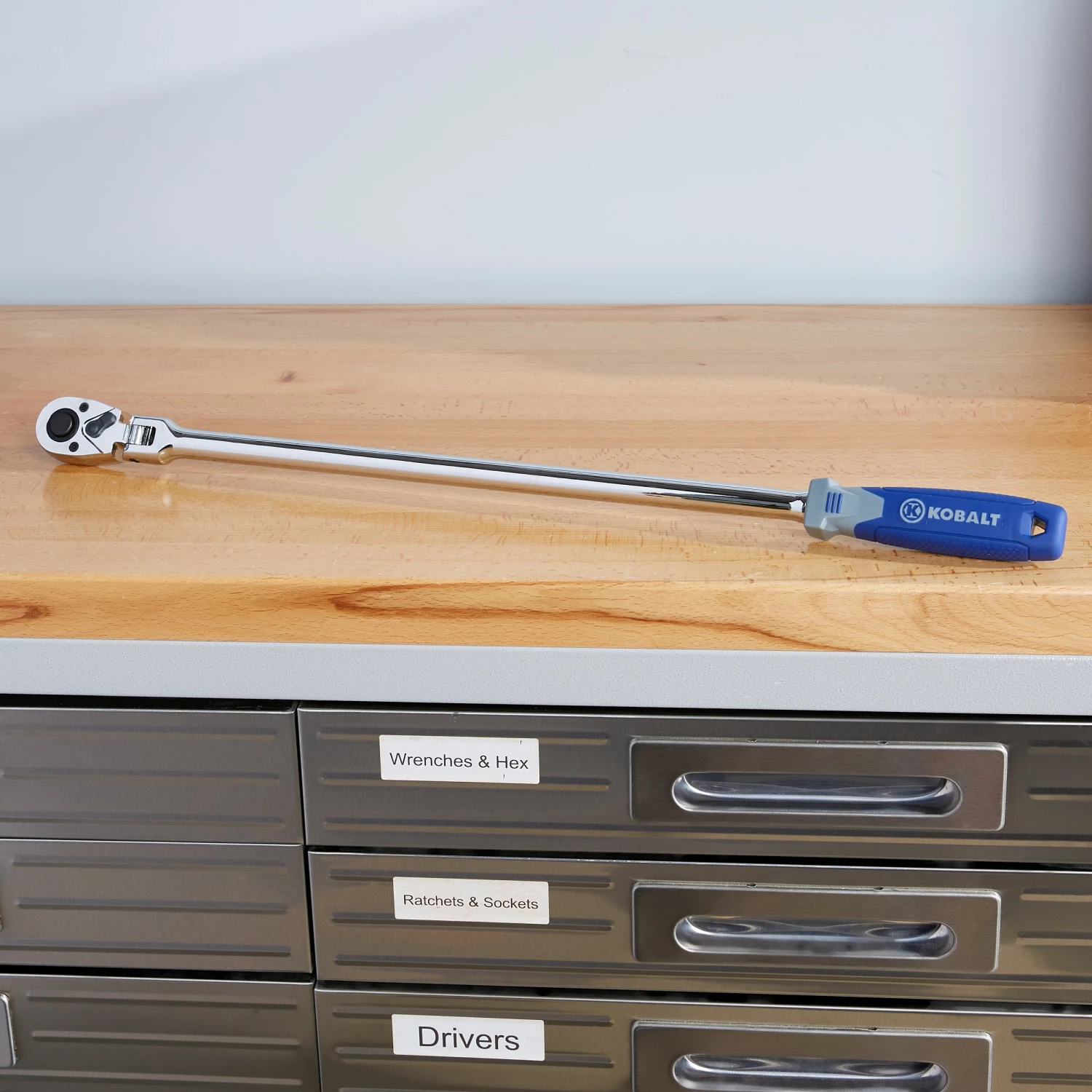 Kobalt Ratchets & Ratchet Sets 36-Tooth 1/2-in Drive Quick-release Flexible Head Standard Ratchet 3 Kobalt Ratchets & Ratchet Sets 36-Tooth 1/2-in Drive Quick-release Flexible Head Standard Ratchet - Image 3